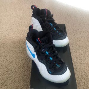 Little girl sneakers